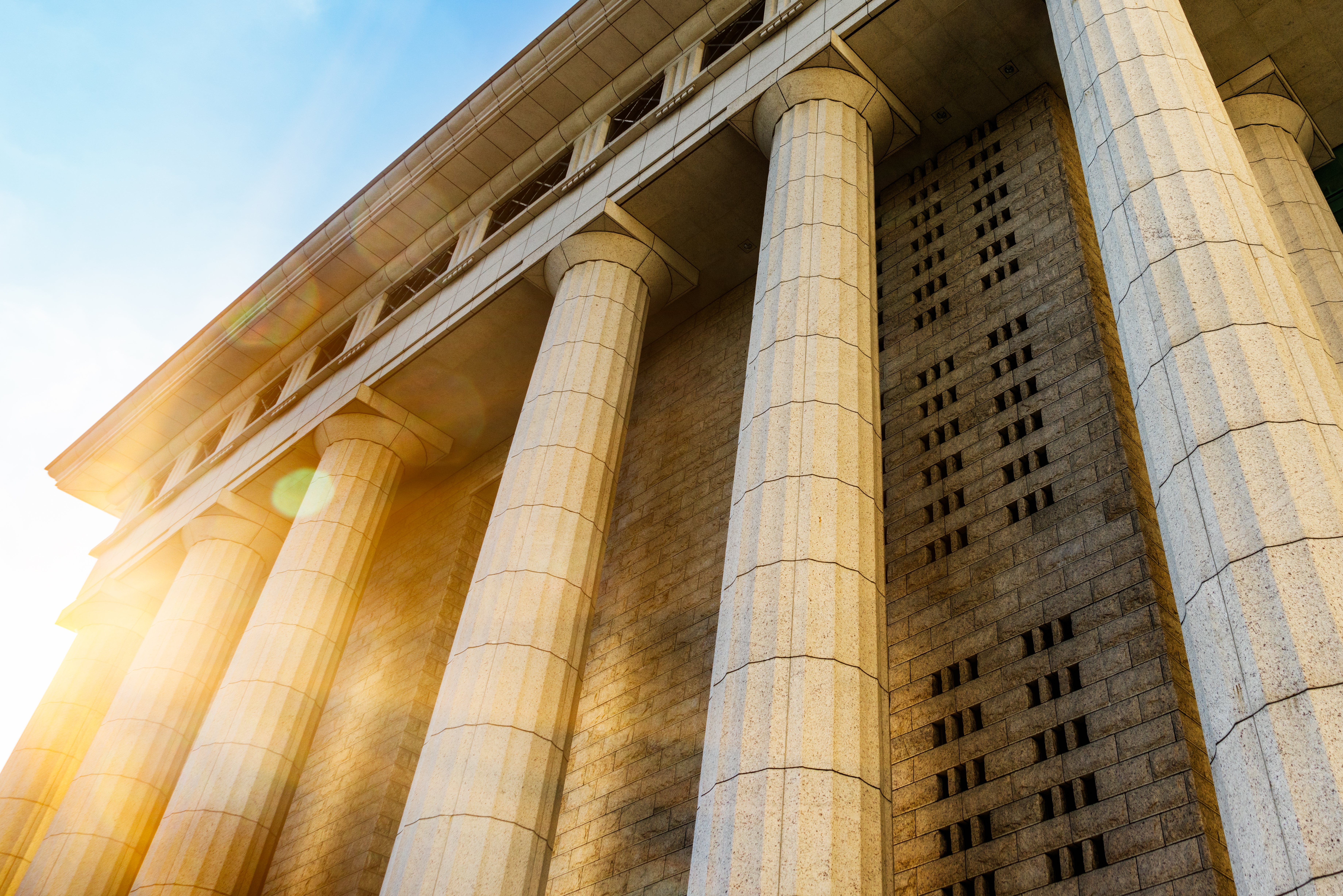 Registering a Caution and Certificate of Pending Litigation in Ontario: Legal Protection in Property Disputes